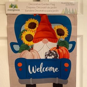 Fall Gnome Garden Flag, Welcome Gnome & Sunflowers, 12.5” X 18”, Gnome Flag